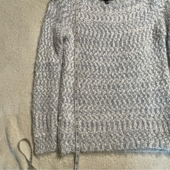 Buffalo David Bitton Women’s‎ Eyelash Sweater size medium - Picture 5 of 10